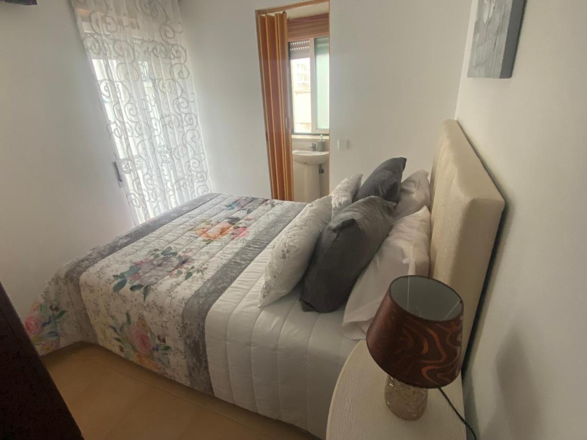 Villa Casa “Prédio” triplex à Nazaré Extérieur photo